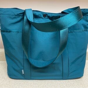 Lululemon Daily Pocket Tote
